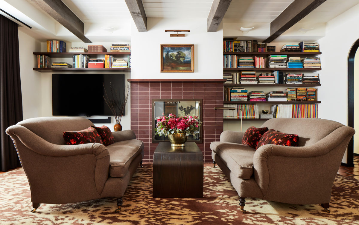 palo-alto-living-room-fireplace